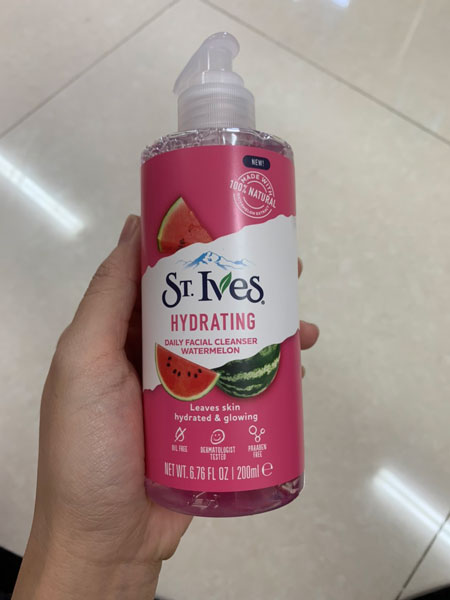 Sữa Rửa Mặt St.Ives Chiết Xuất Dưa Hấu Dưỡng Ẩm Da 200ml Hydrating Daily Facial Cleanser Watermelon nubeauty 1