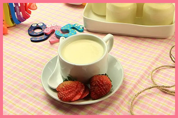 Cách làm váng sữa từ sữa mẹ “QÚA ĐƠN GIẢN”, tốt cho sức đề kháng của bé